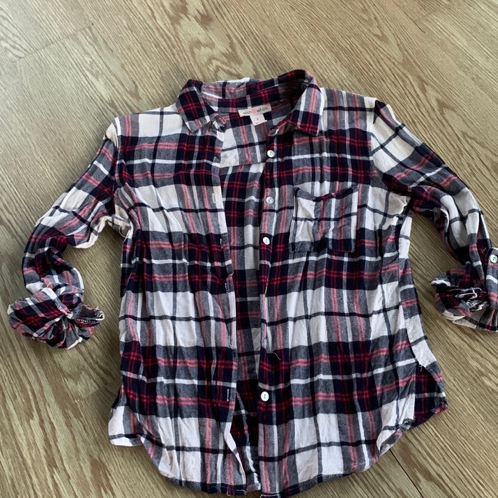 Red, white, and navy plaid shirt/flannel